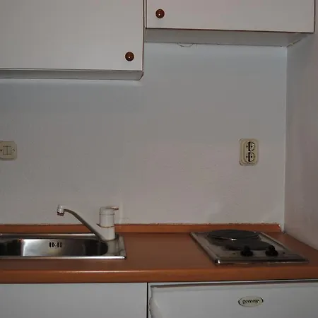 Apartamento Studio Optimist Makarska