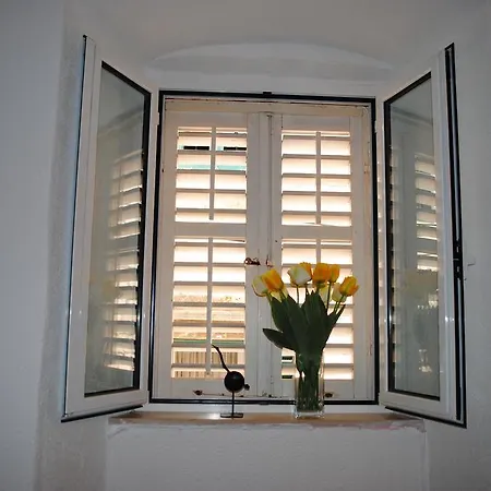 Apartamento Studio Optimist Makarska